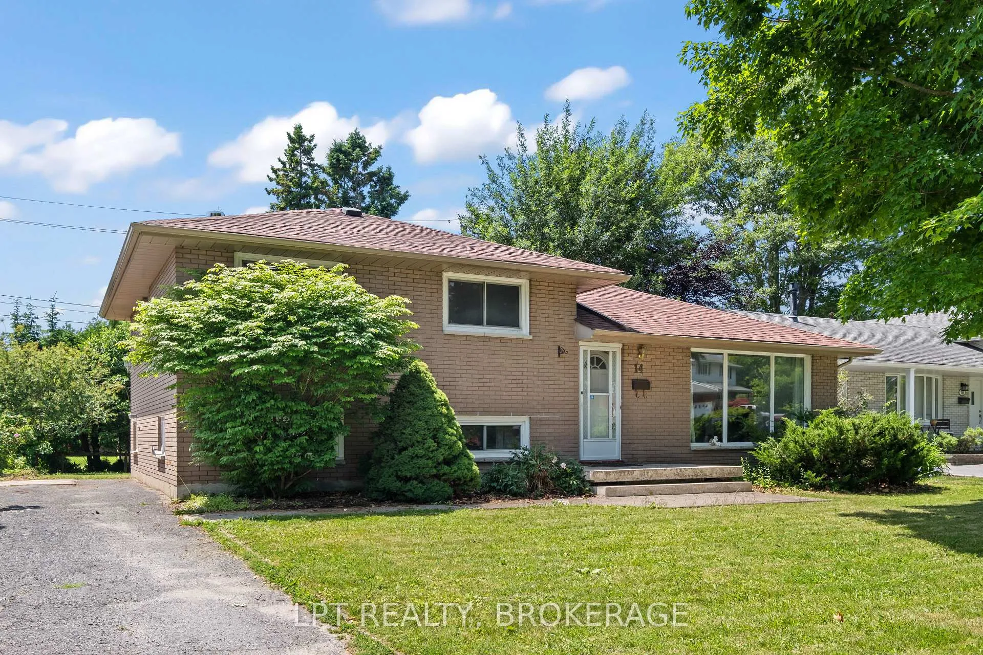 Photo 31 of 14 Herchmer Crescent, Kingston, Central City West — HOMEH