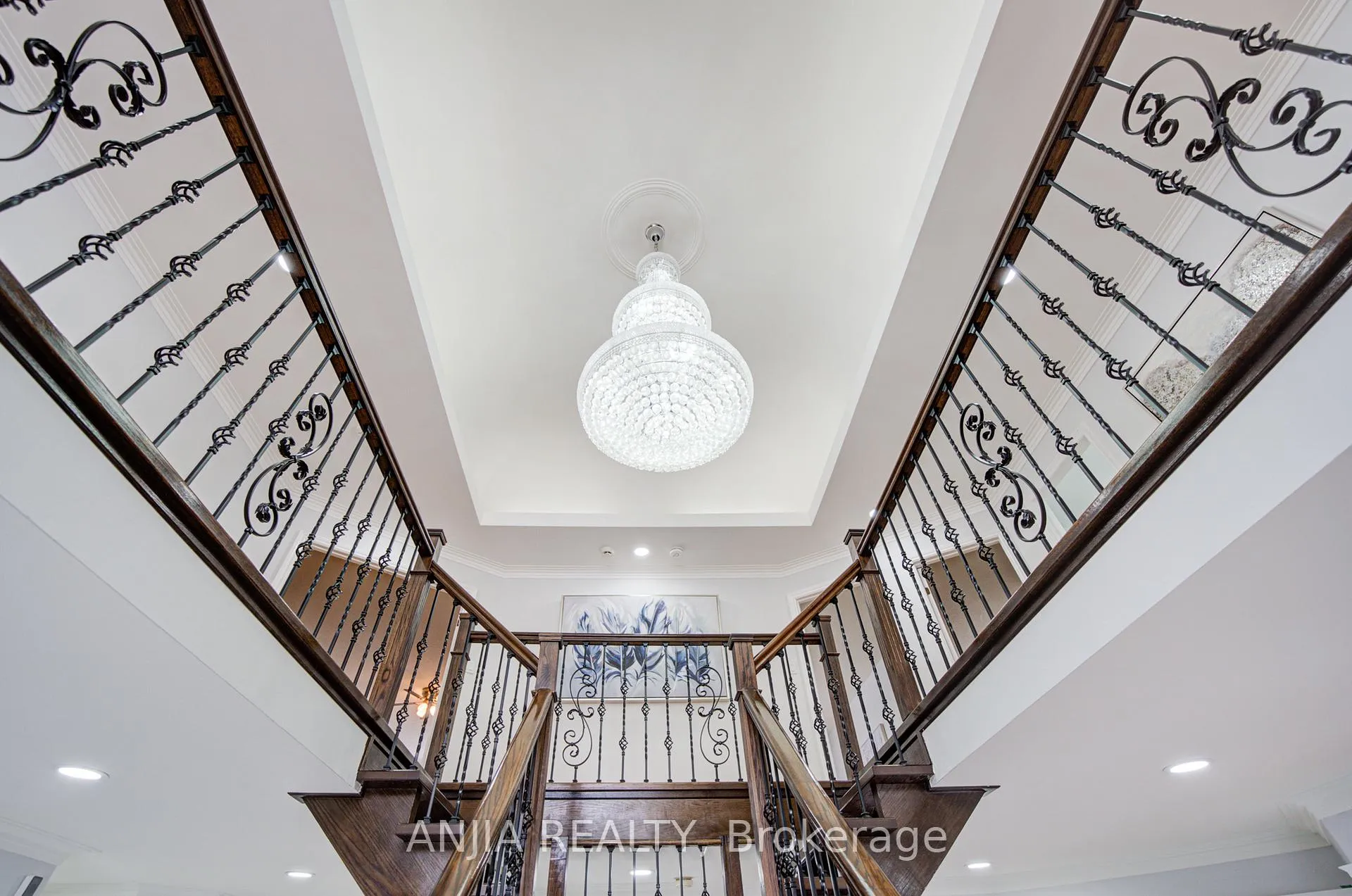 Photo 8 of 145 Beckenridge Drive, Markham, Milliken Mills East — HOMEH