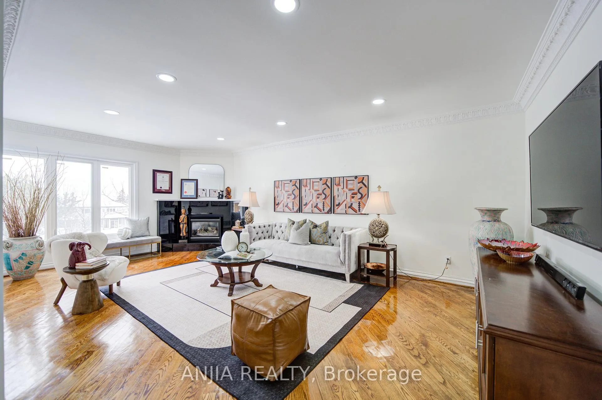 Photo 11 of 145 Beckenridge Drive, Markham, Milliken Mills East — HOMEH
