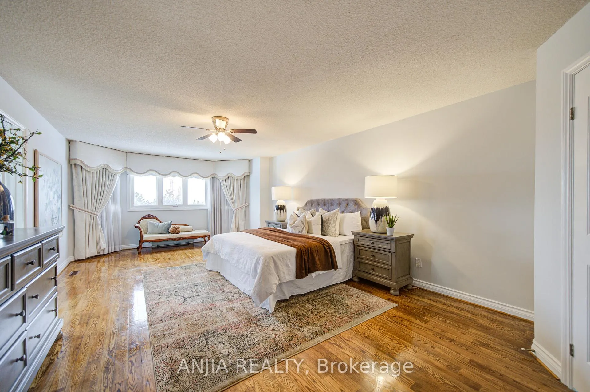 Photo 20 of 145 Beckenridge Drive, Markham, Milliken Mills East — HOMEH