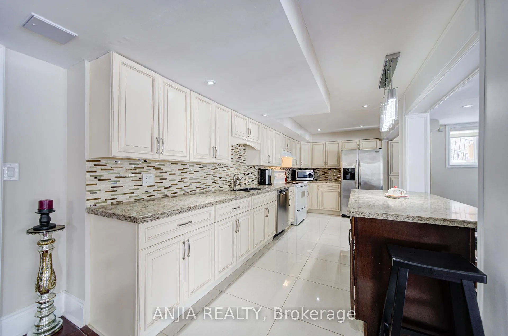 Photo 40 of 145 Beckenridge Drive, Markham, Milliken Mills East — HOMEH