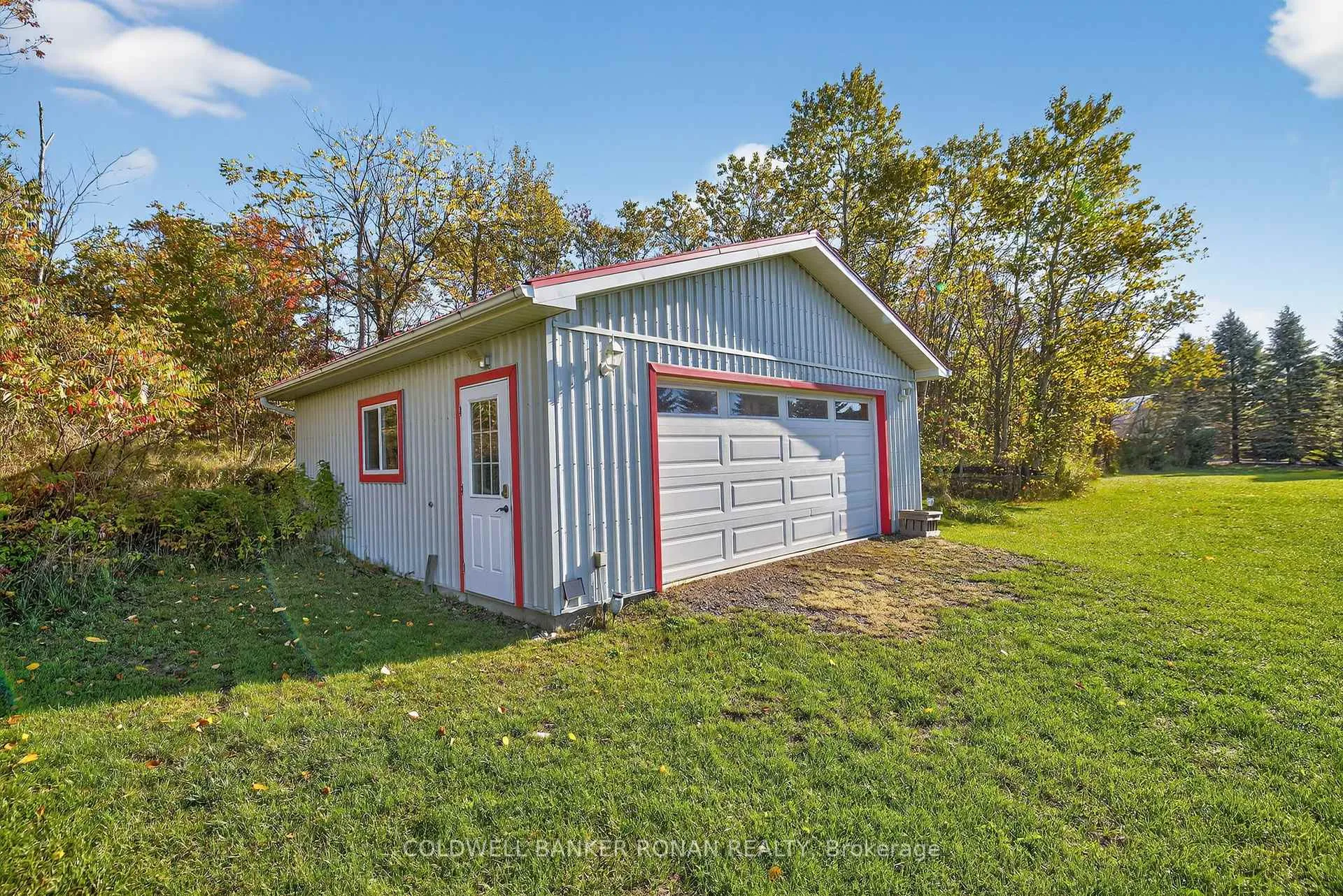 Photo 44 of 6595 3rd Line, Essa, Rural Essa — HOMEH