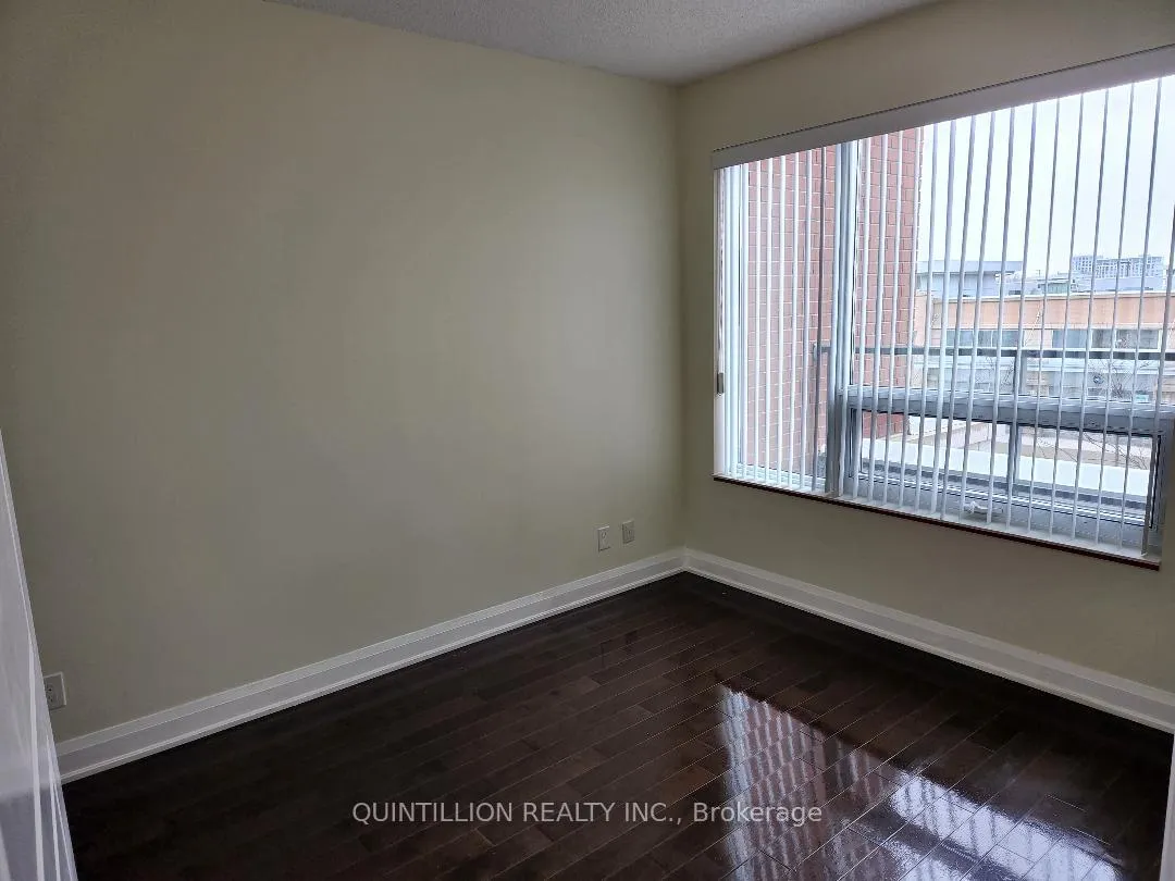 Photo 5 of Unit 316, 8200 Birchmount Road, Markham, Unionville — HOMEH