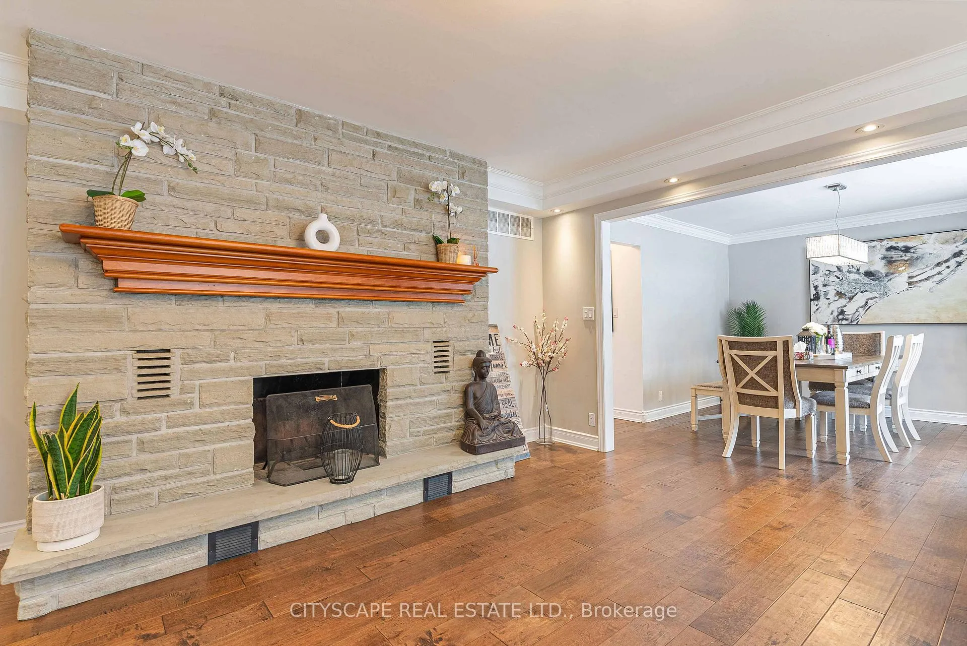 Photo 10 of 7 McConachie Crescent, Caledon, Rural Caledon — HOMEH