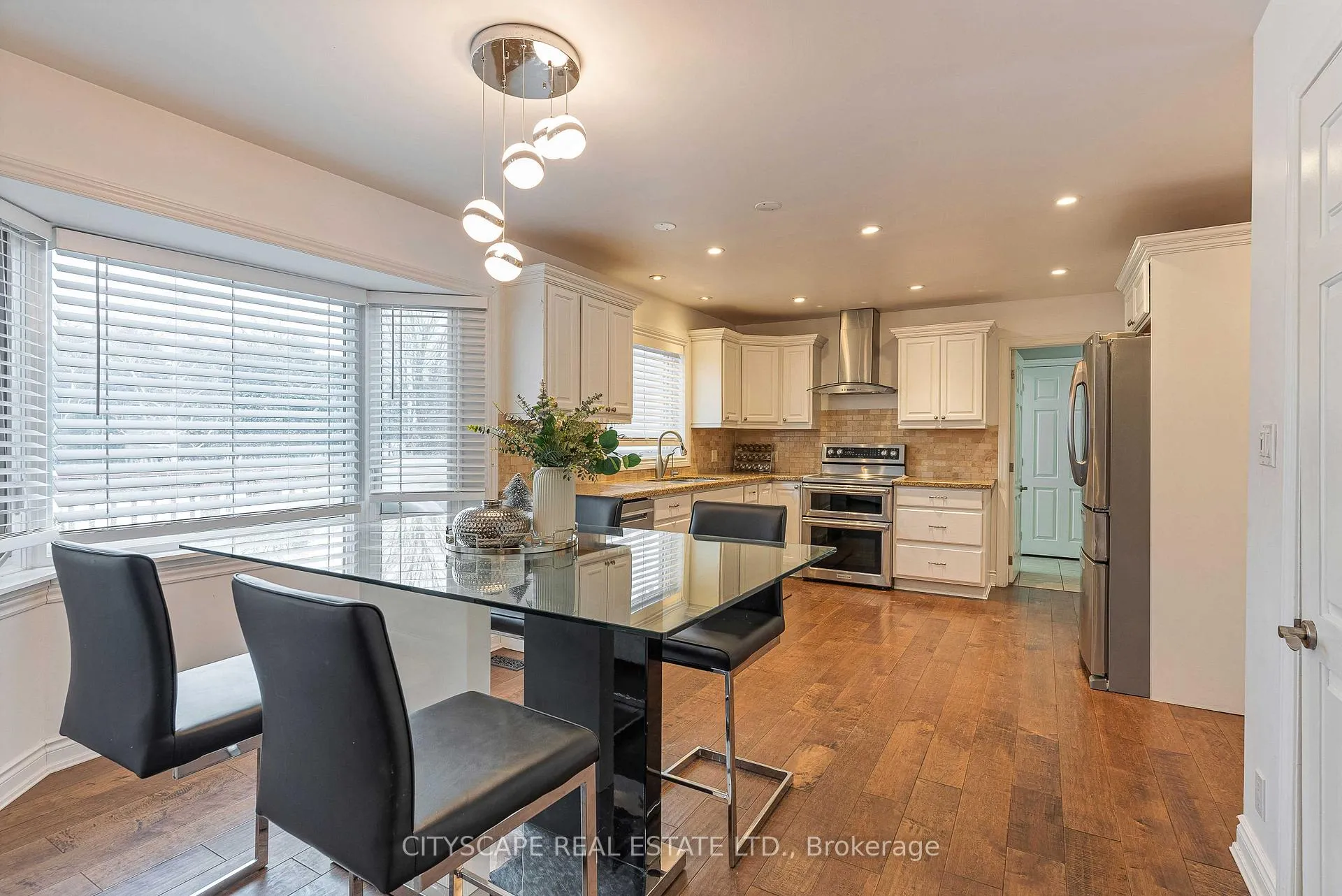 Photo 17 of 7 McConachie Crescent, Caledon, Rural Caledon — HOMEH