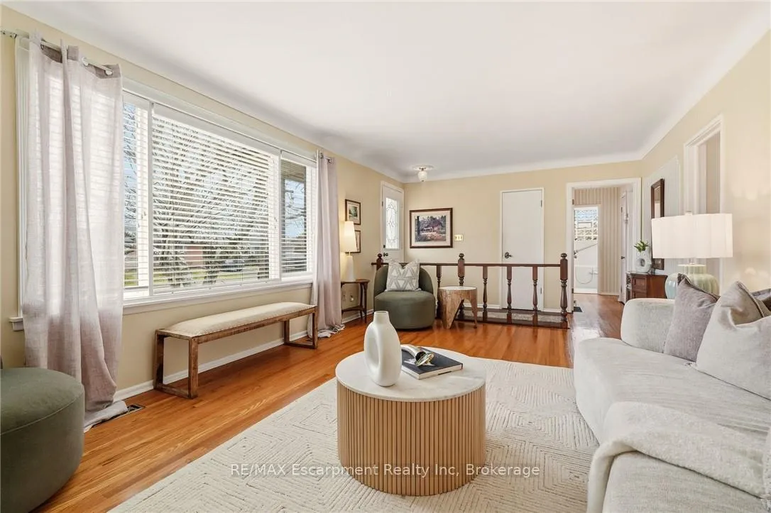 Photo 6 of 252 Hammersmith Court, Burlington, Appleby — HOMEH