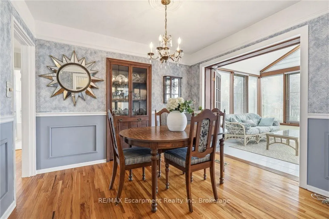 Photo 17 of 252 Hammersmith Court, Burlington, Appleby — HOMEH