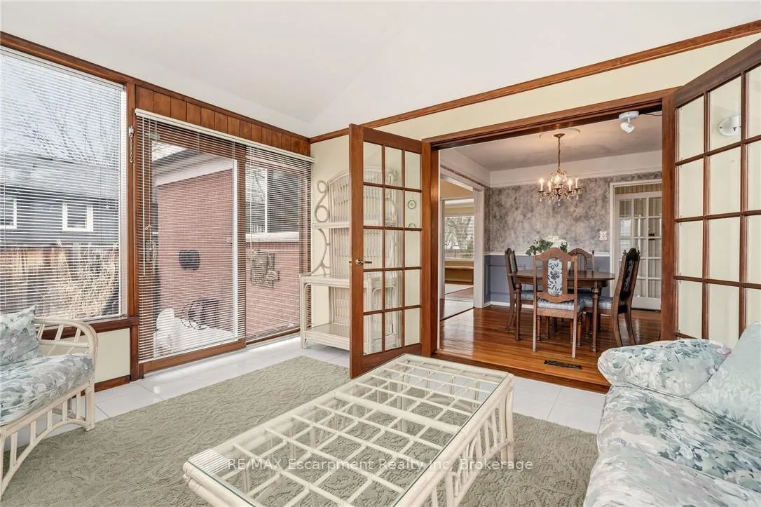 Photo 19 of 252 Hammersmith Court, Burlington, Appleby — HOMEH