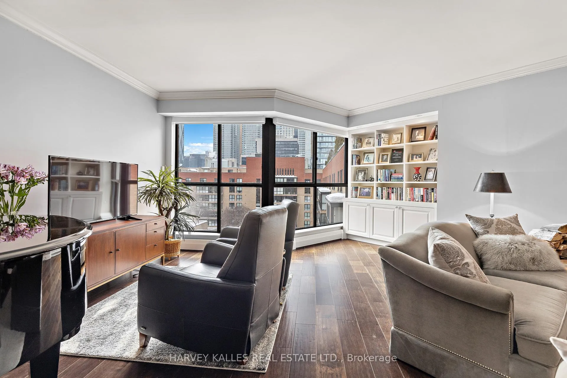 Photo 17 of Unit 818, 80 Front Street E, Toronto, Church-Yonge Corridor — HOMEH