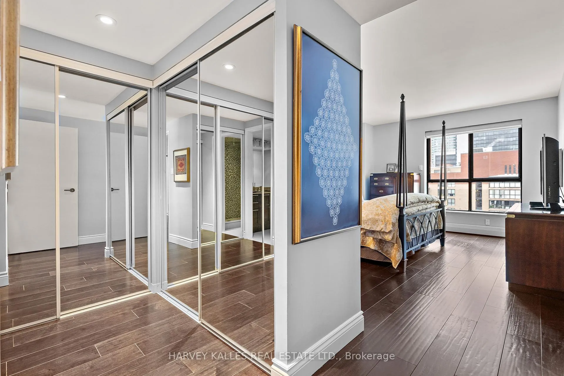 Photo 22 of Unit 818, 80 Front Street E, Toronto, Church-Yonge Corridor — HOMEH