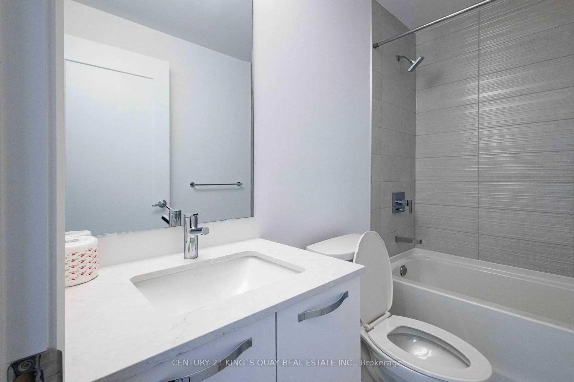 Photo 11 of Unit 2703, 75 James Street S, Hamilton, Corktown — HOMEH