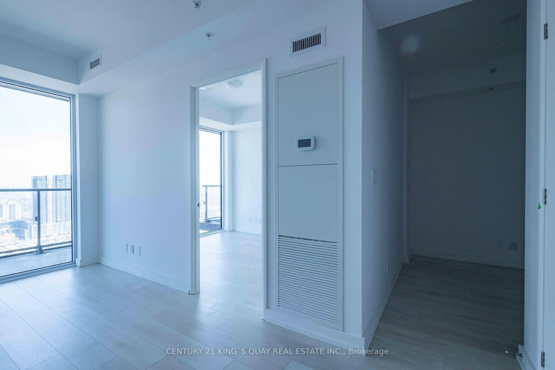 Photo 12 of Unit 2703, 75 James Street S, Hamilton, Corktown — HOMEH
