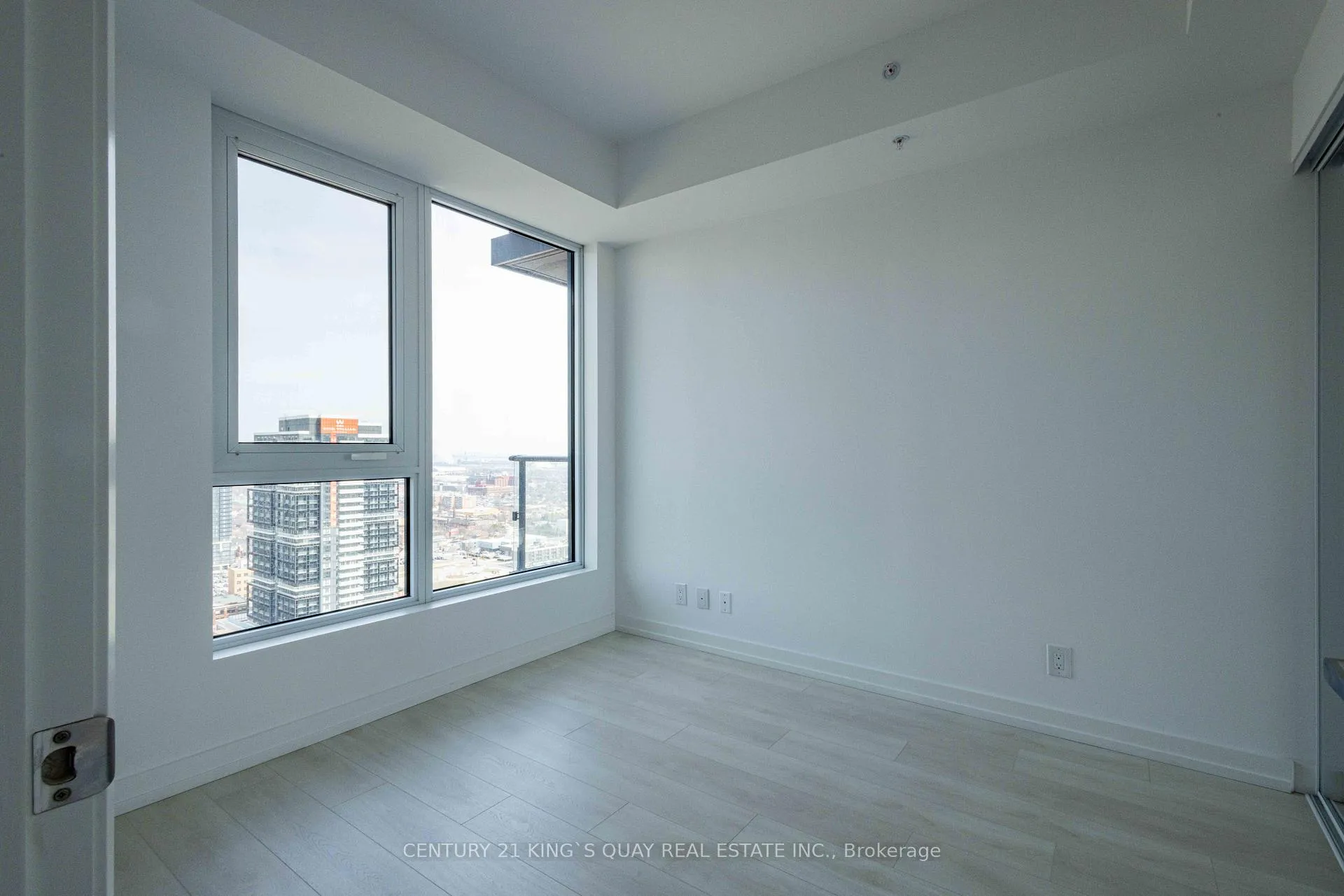 Photo 19 of Unit 2803, 75 James Street S, Hamilton, Corktown — HOMEH