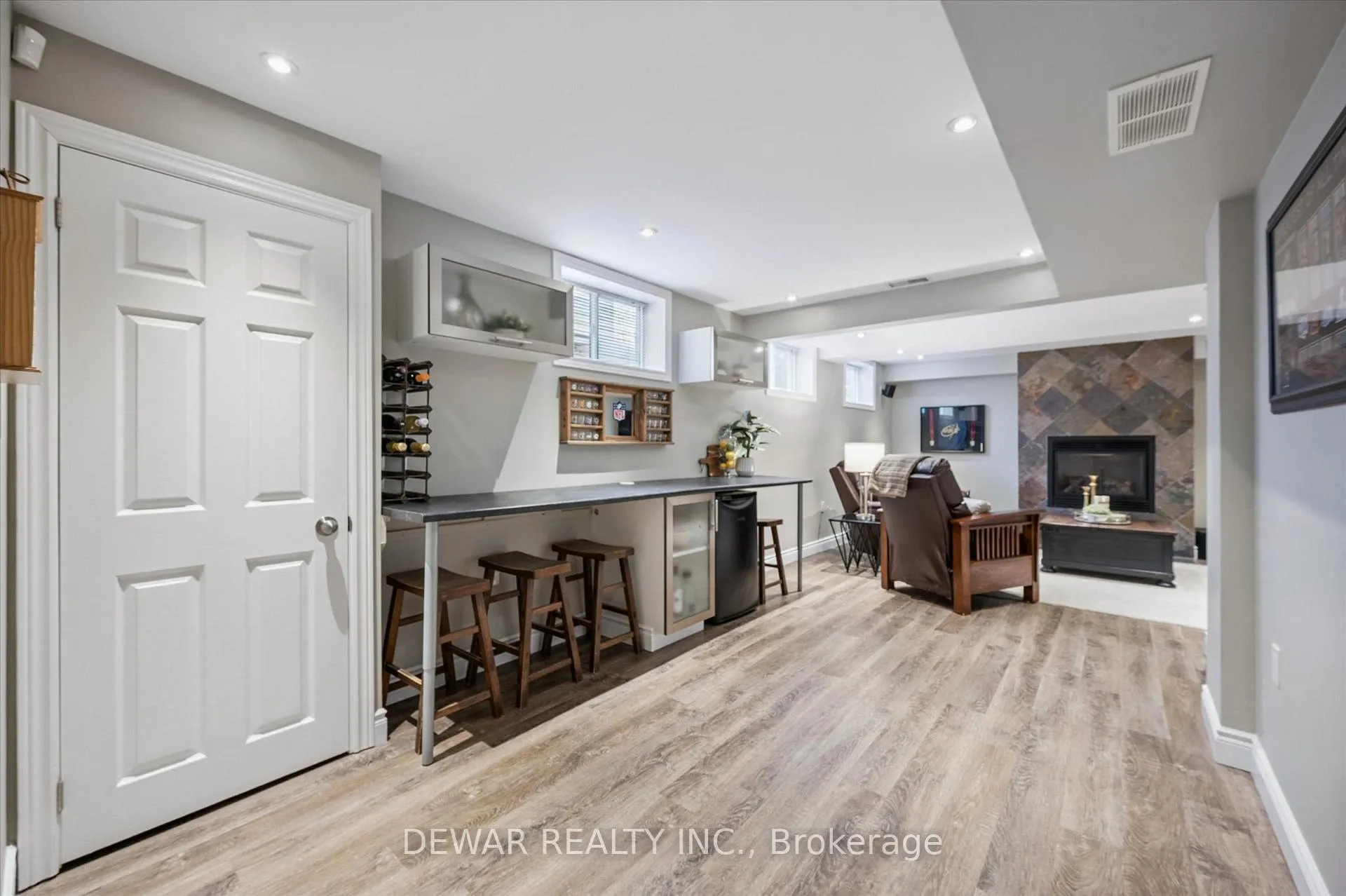 Photo 28 of 68 Newman Drive, Cambridge — HOMEH