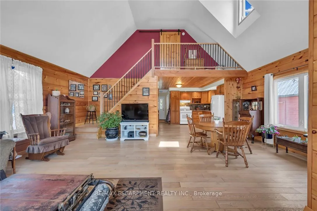 Photo 5 of 109 Mcnab Street E, Norfolk, Port Dover — HOMEH