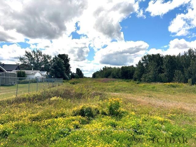Photo 8 of 97 Brunetville Road, Kapuskasing — HOMEH