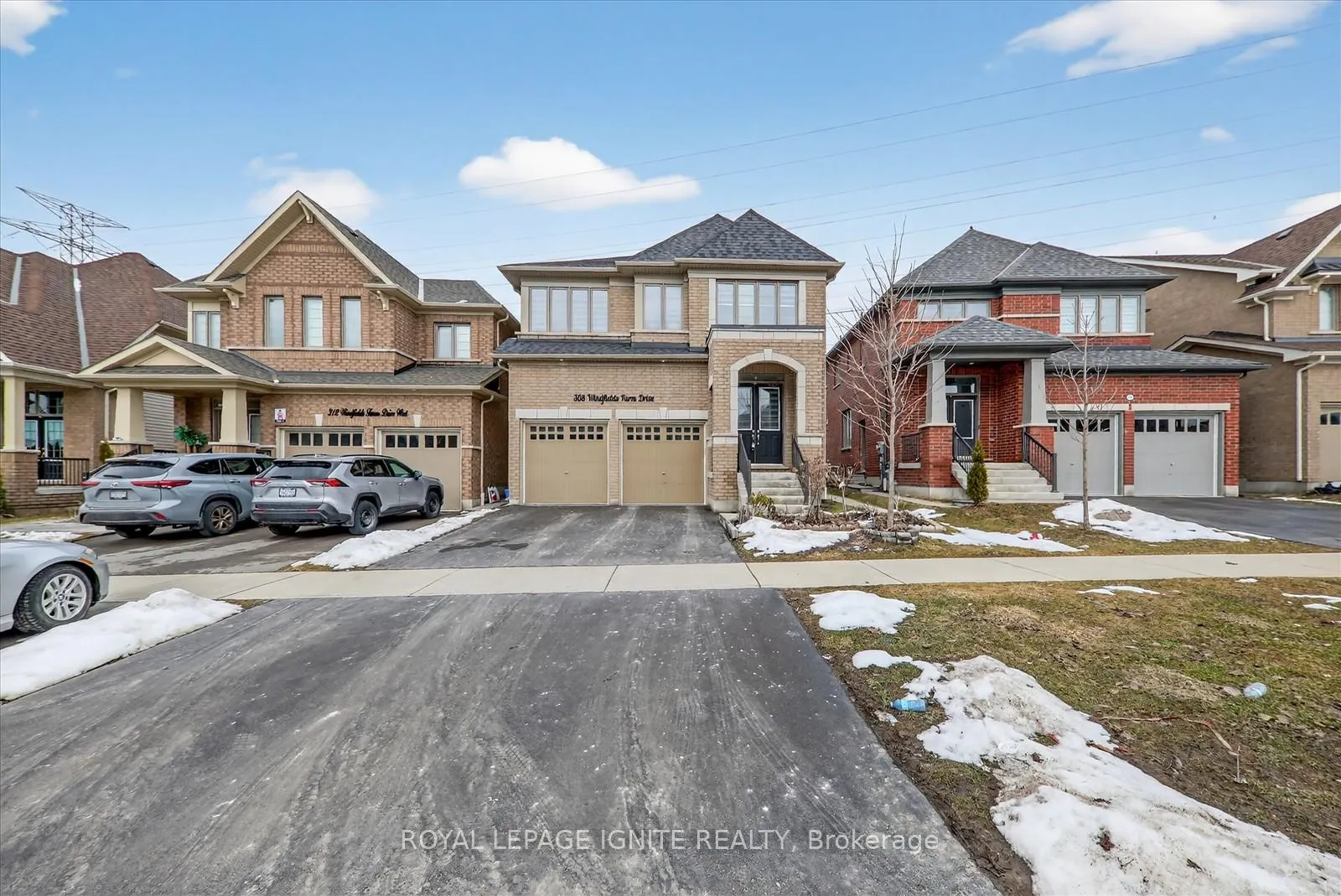 Photo 2 of 308 Windfields Farm Drive W, Oshawa, Windfields — HOMEH