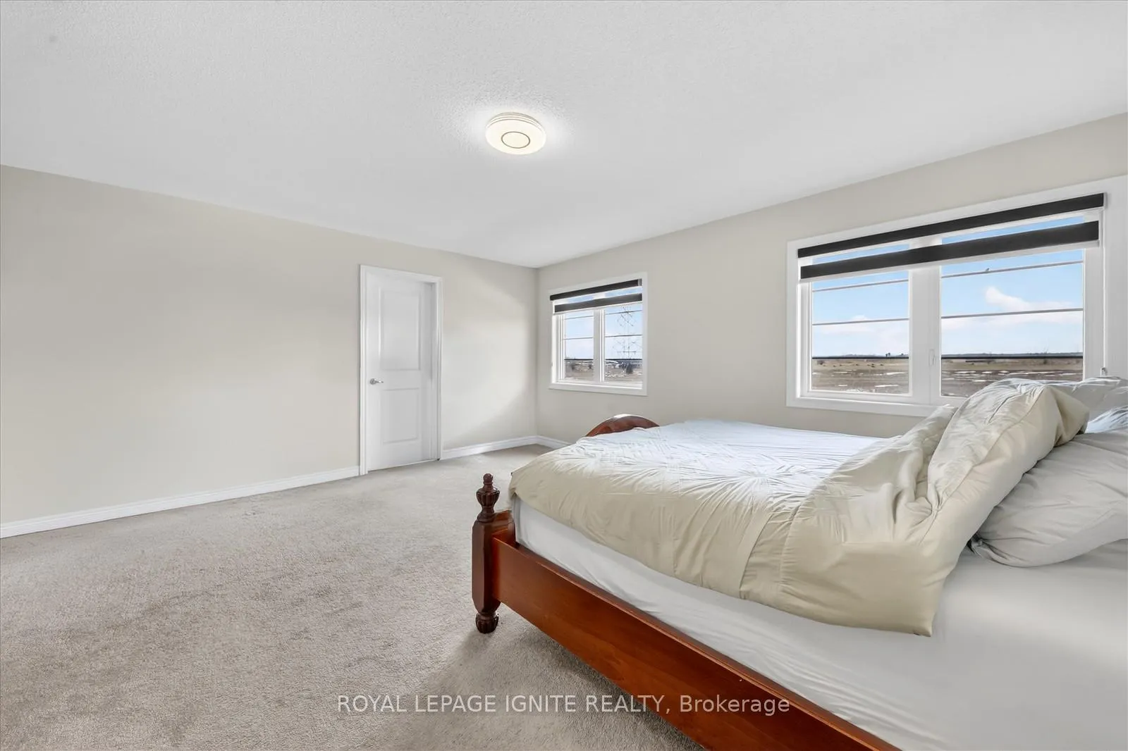 Photo 28 of 308 Windfields Farm Drive W, Oshawa, Windfields — HOMEH