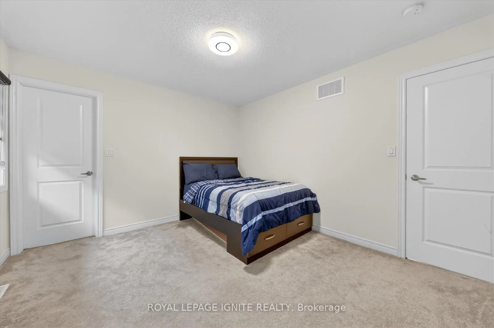 Photo 33 of 308 Windfields Farm Drive W, Oshawa, Windfields — HOMEH