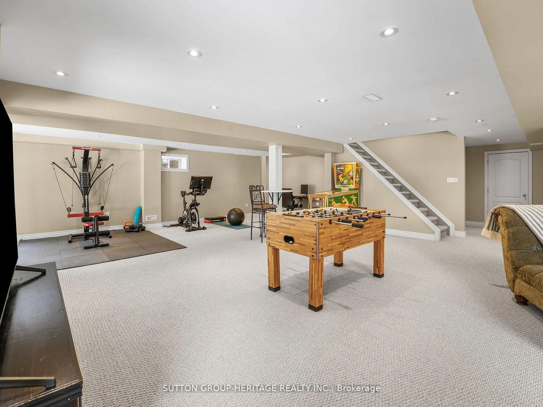 Photo 34 of 21 Sheldon Drive, Ajax, Central — HOMEH