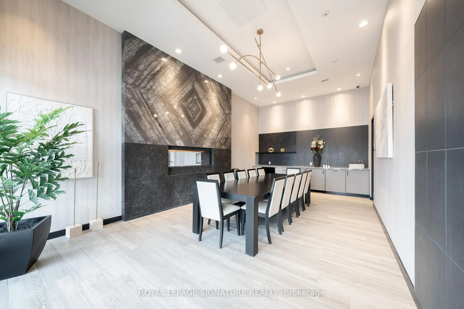 Photo 33 of Unit 2304B, 8020 Derry Road, Milton, Coates — HOMEH