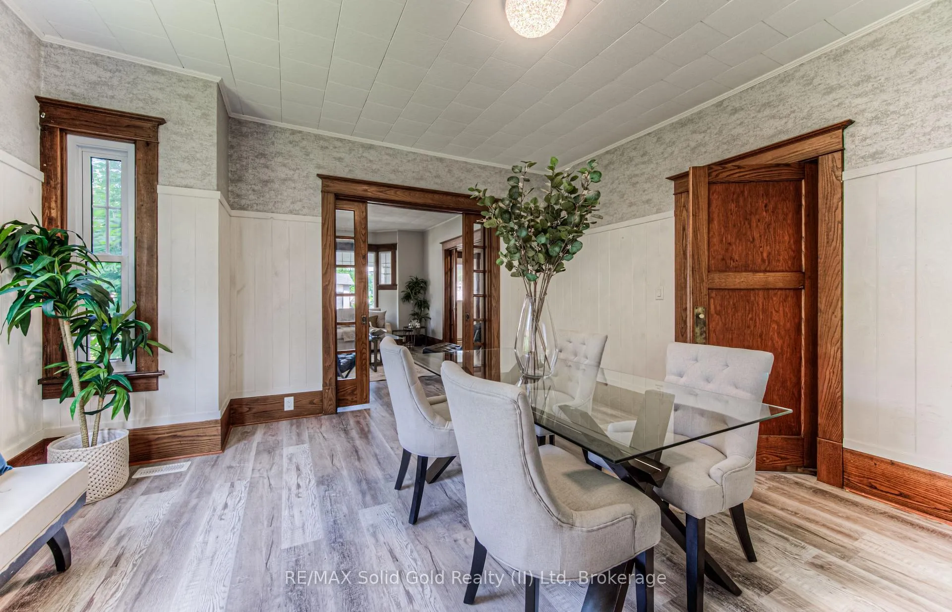Photo 11 of 690 Wallace Avenue N, North Perth, Listowel — HOMEH