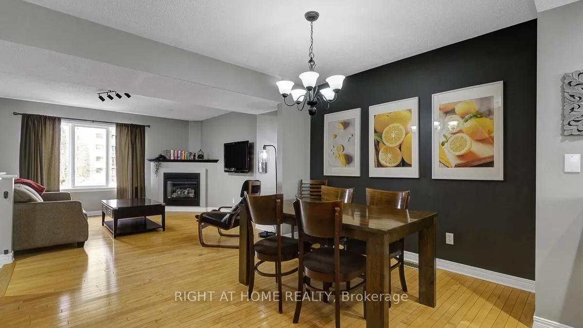 Photo 11 of Unit 3, 825 Grenon Avenue, Ottawa, Britannia Heights — HOMEH