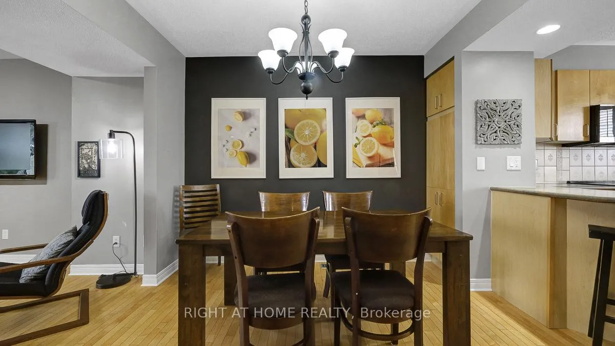 Photo 14 of Unit 3, 825 Grenon Avenue, Ottawa, Britannia Heights — HOMEH