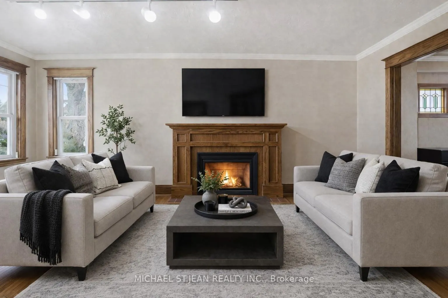 Photo 8 of 88 Cline Avenue N, Hamilton, Westdale — HOMEH