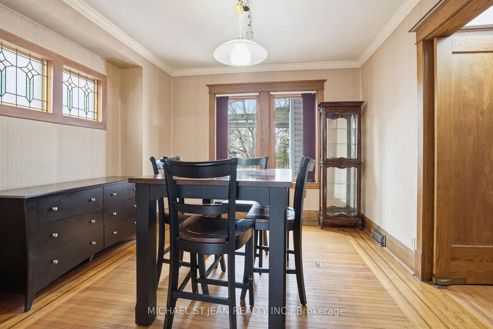 Photo 12 of 88 Cline Avenue N, Hamilton, Westdale — HOMEH