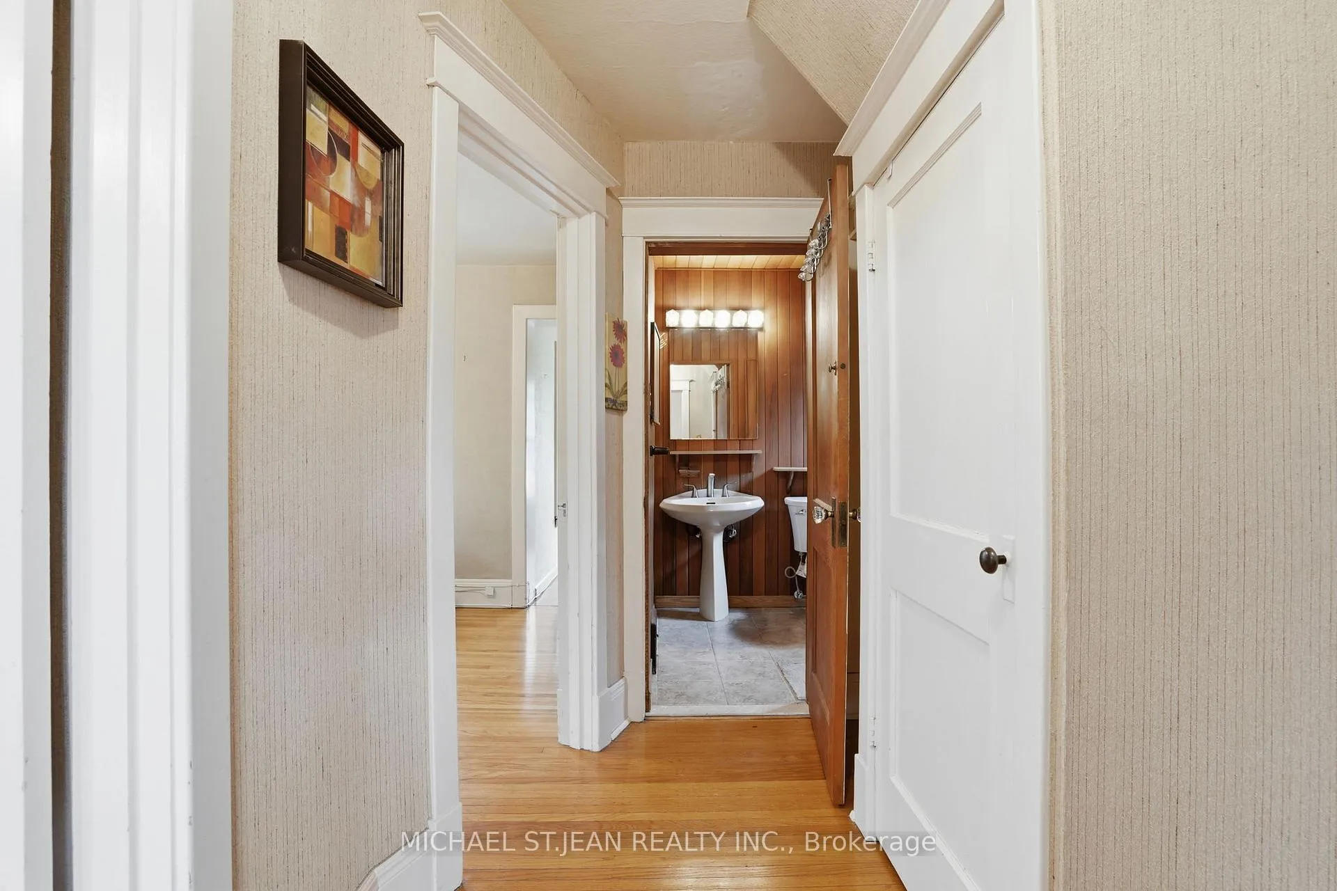 Photo 18 of 88 Cline Avenue N, Hamilton, Westdale — HOMEH