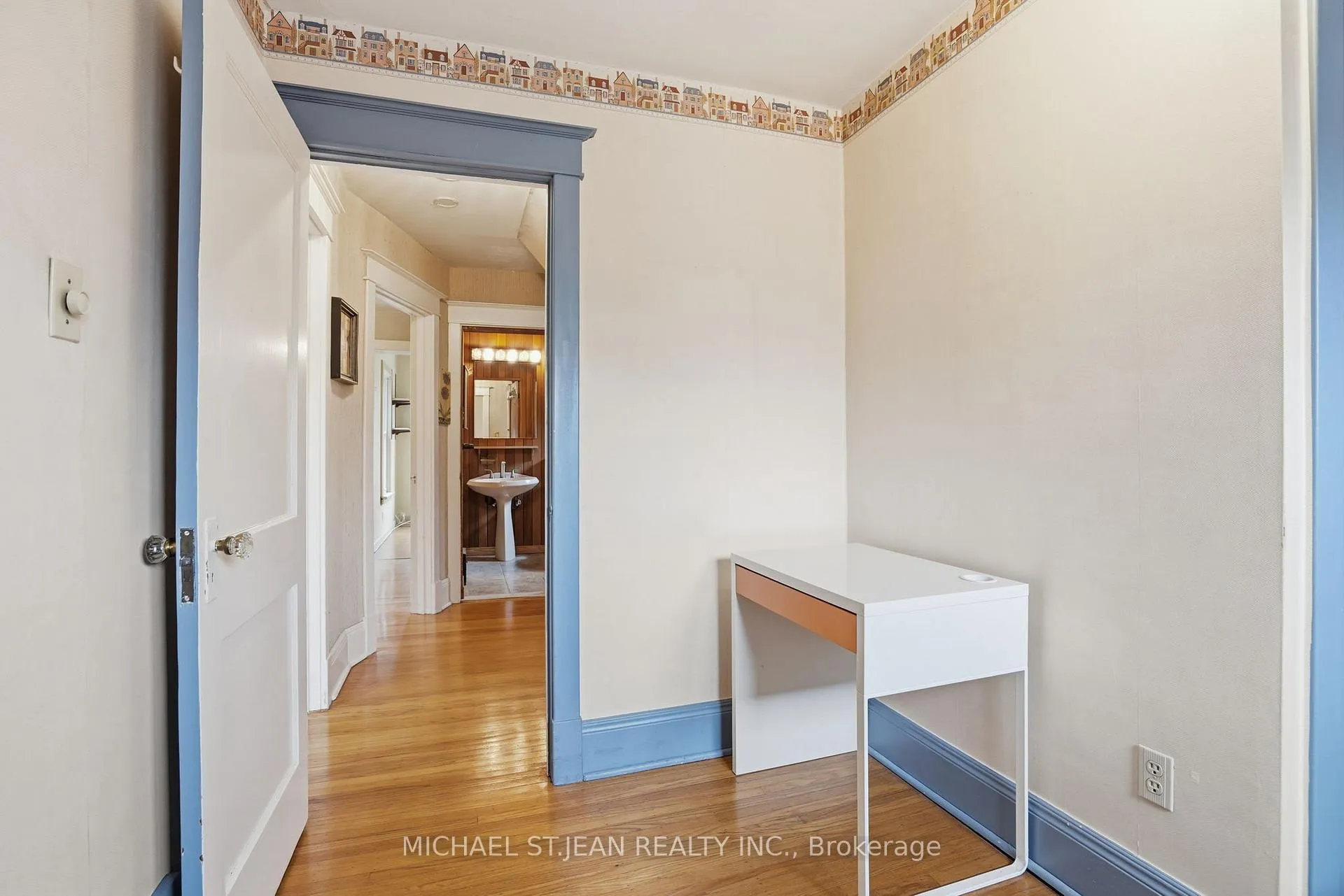 Photo 21 of 88 Cline Avenue N, Hamilton, Westdale — HOMEH
