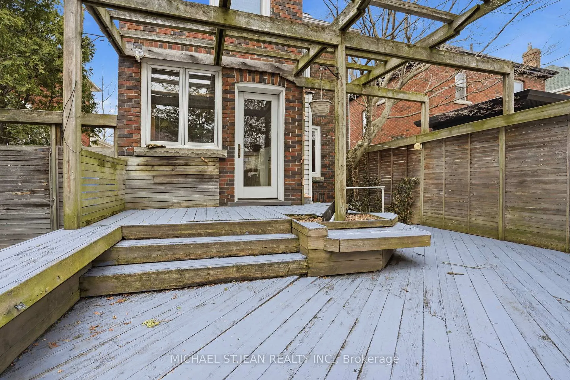 Photo 38 of 88 Cline Avenue N, Hamilton, Westdale — HOMEH