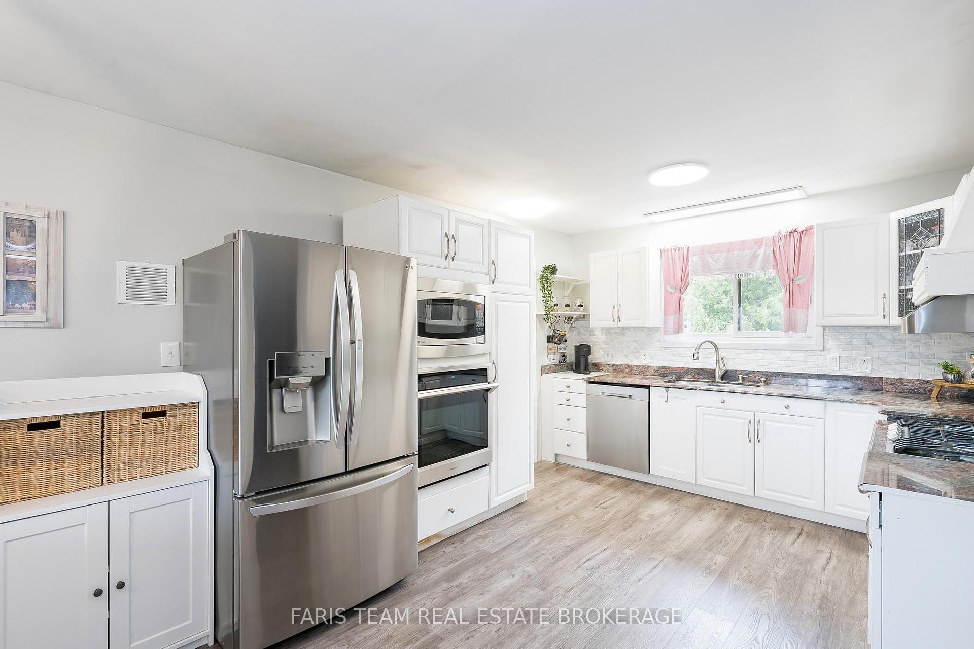 Photo 8 of 6234 Yonge Street, Innisfil, Churchill — HOMEH