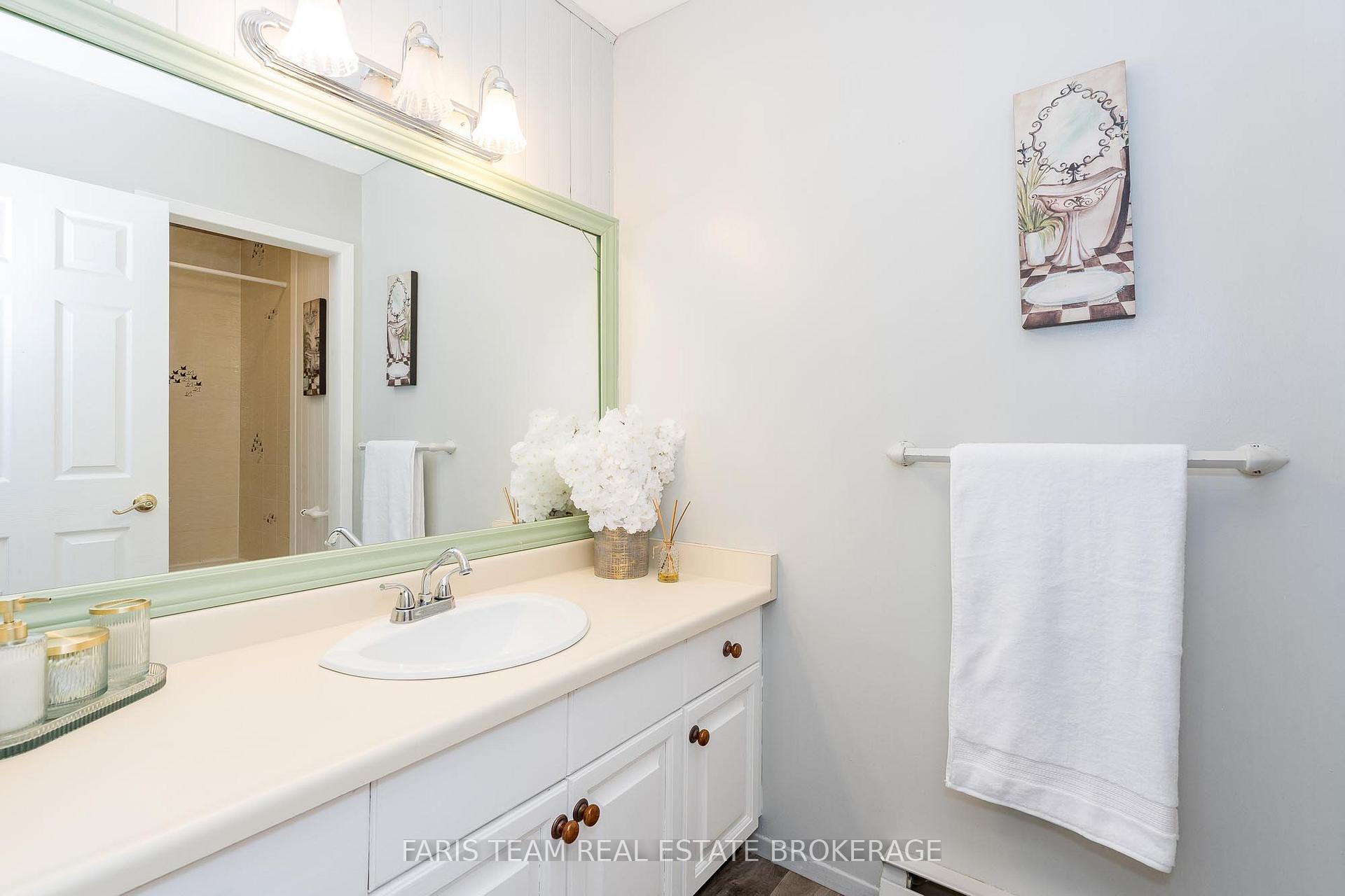 Photo 21 of 6234 Yonge Street, Innisfil, Churchill — HOMEH