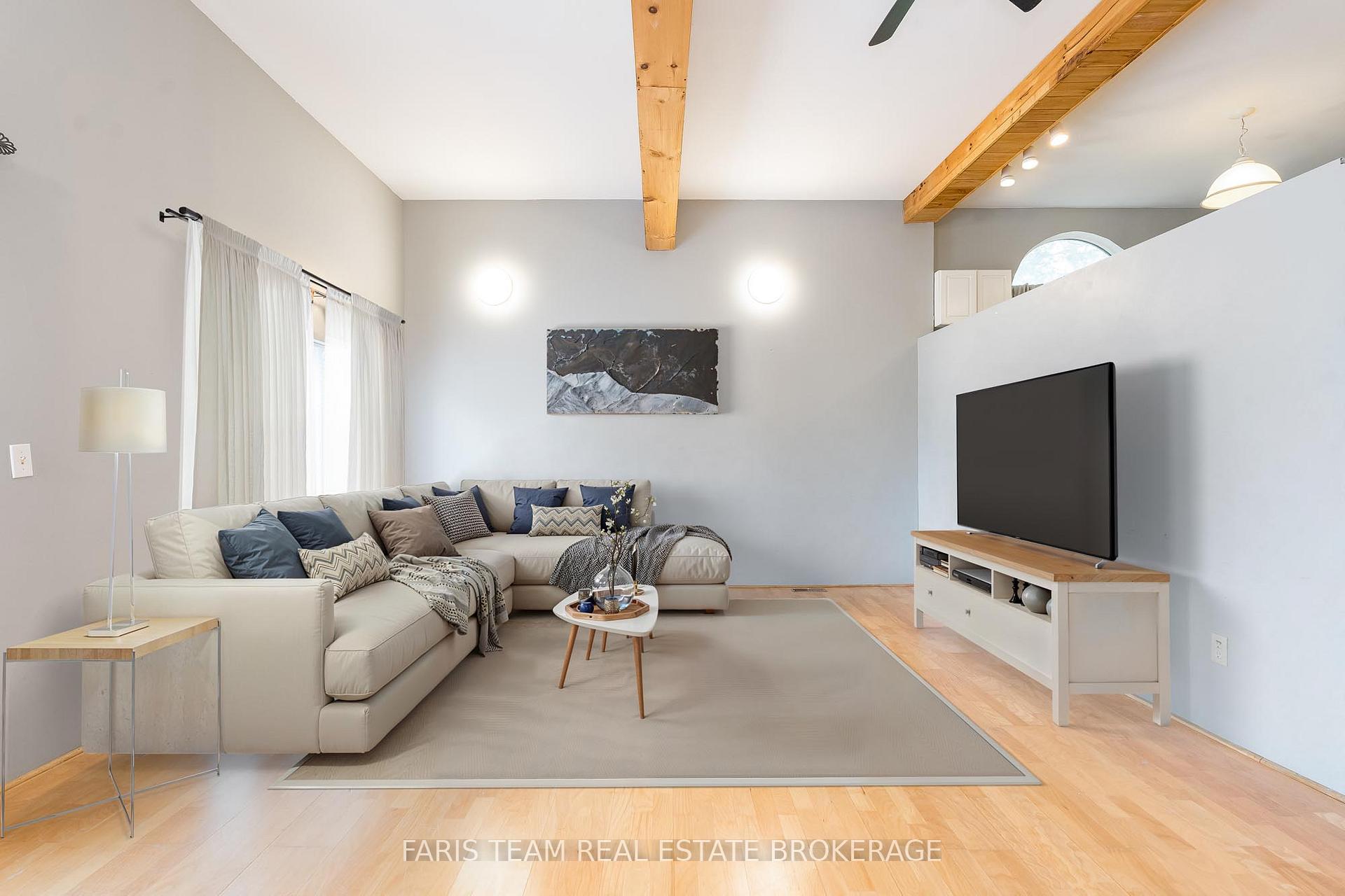 Photo 23 of 6234 Yonge Street, Innisfil, Churchill — HOMEH