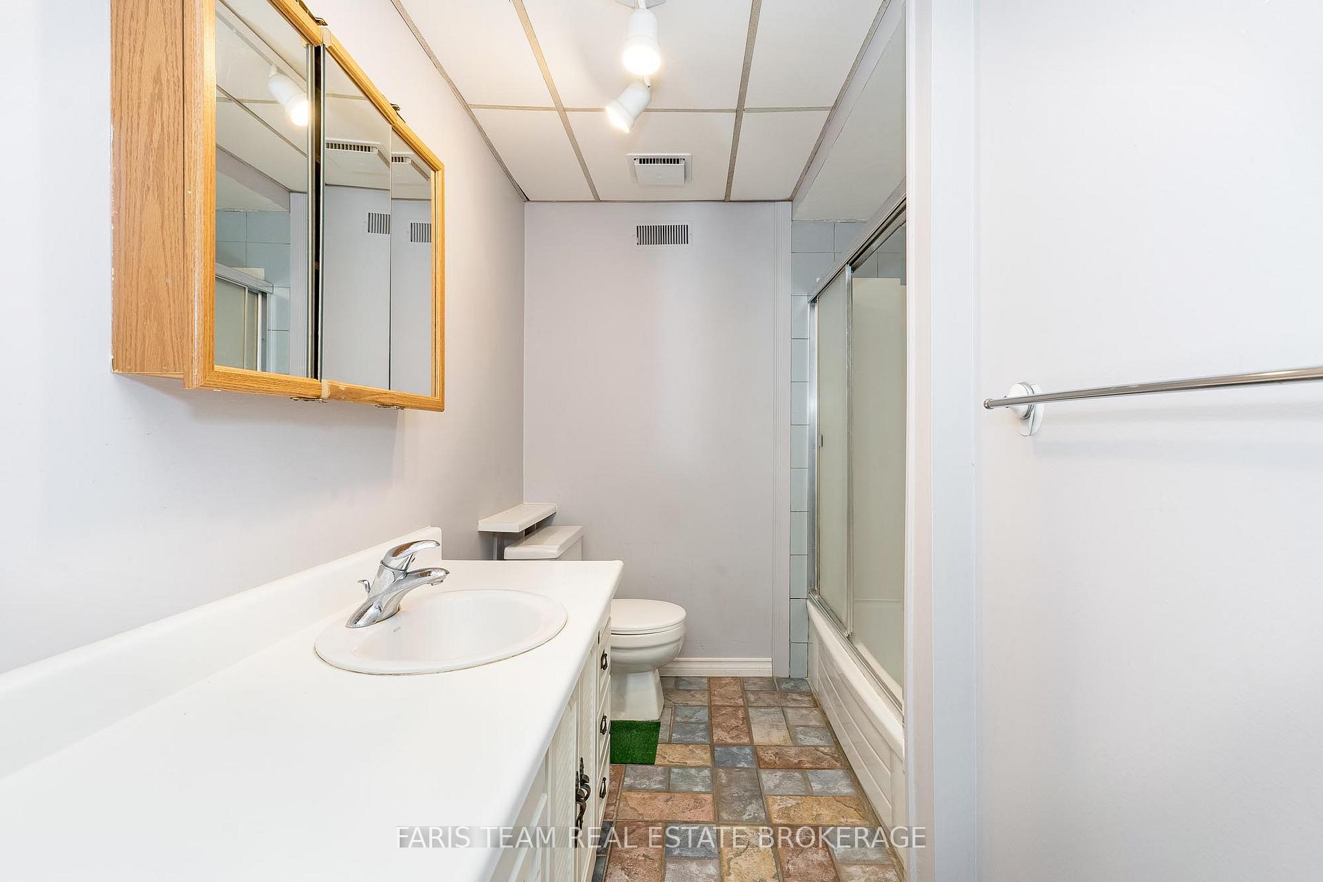 Photo 36 of 6234 Yonge Street, Innisfil, Churchill — HOMEH