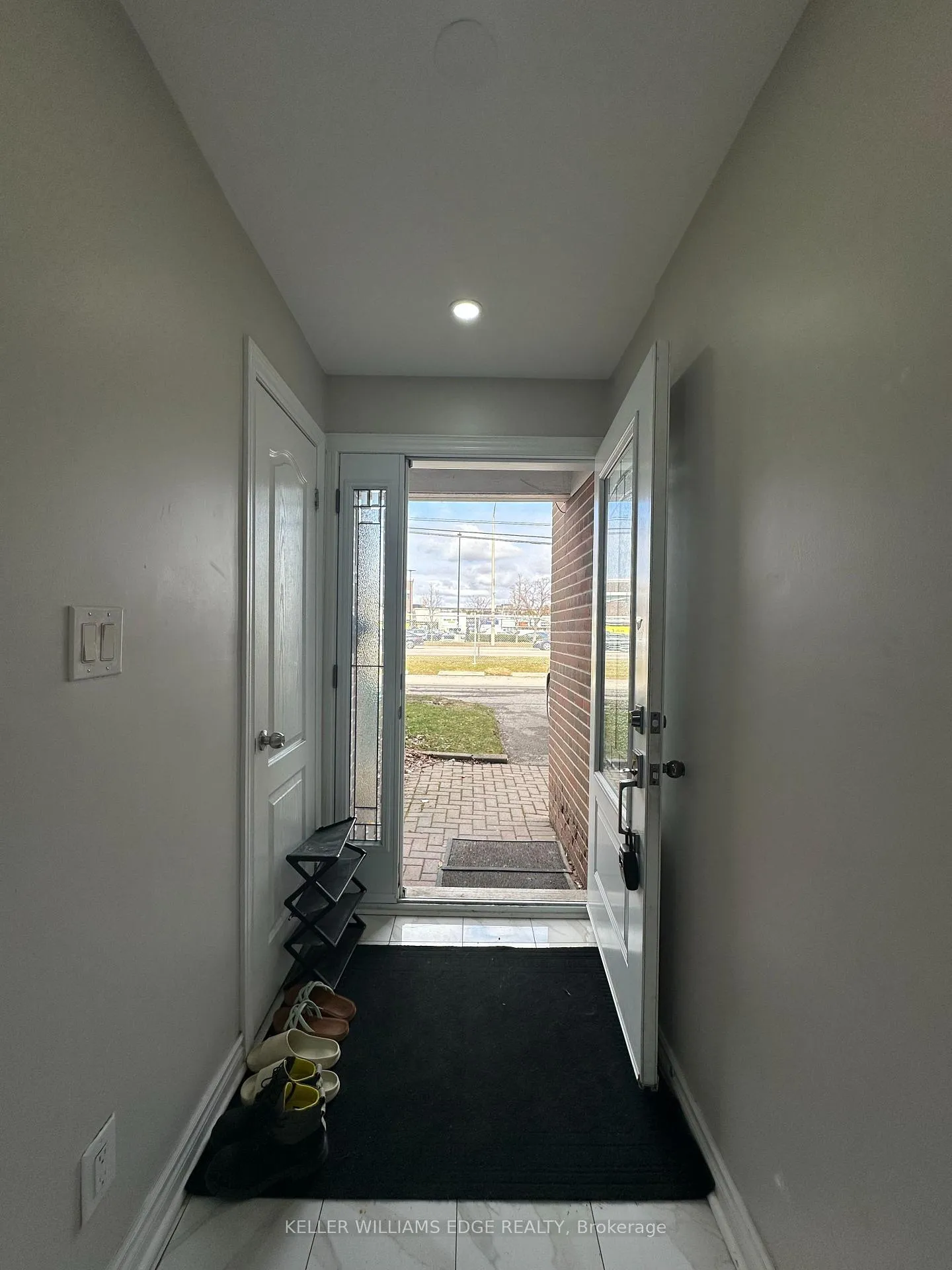 Photo 6 of Unit 56, 7255 Dooley Drive, Mississauga, Malton — HOMEH