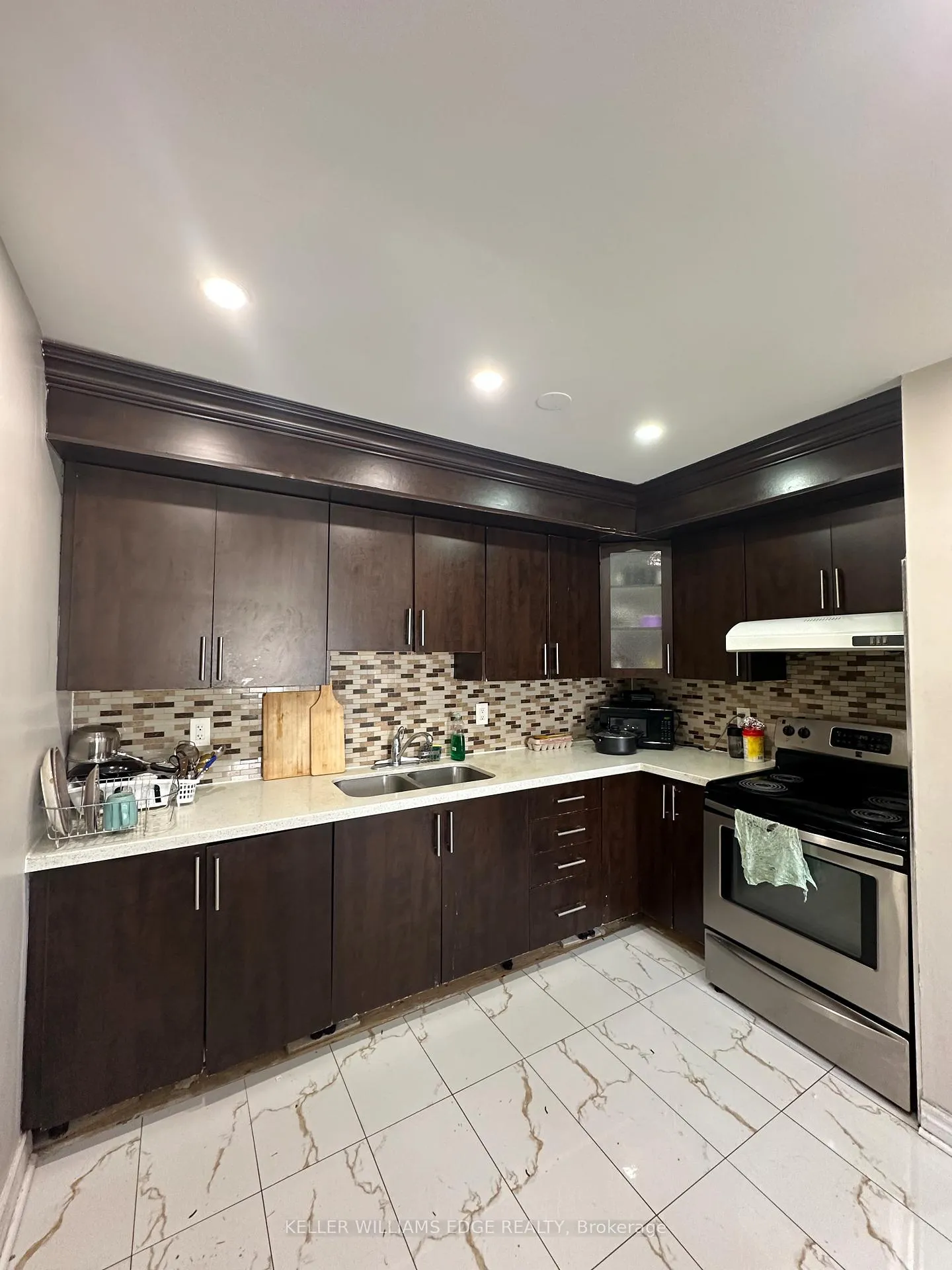 Photo 11 of Unit 56, 7255 Dooley Drive, Mississauga, Malton — HOMEH