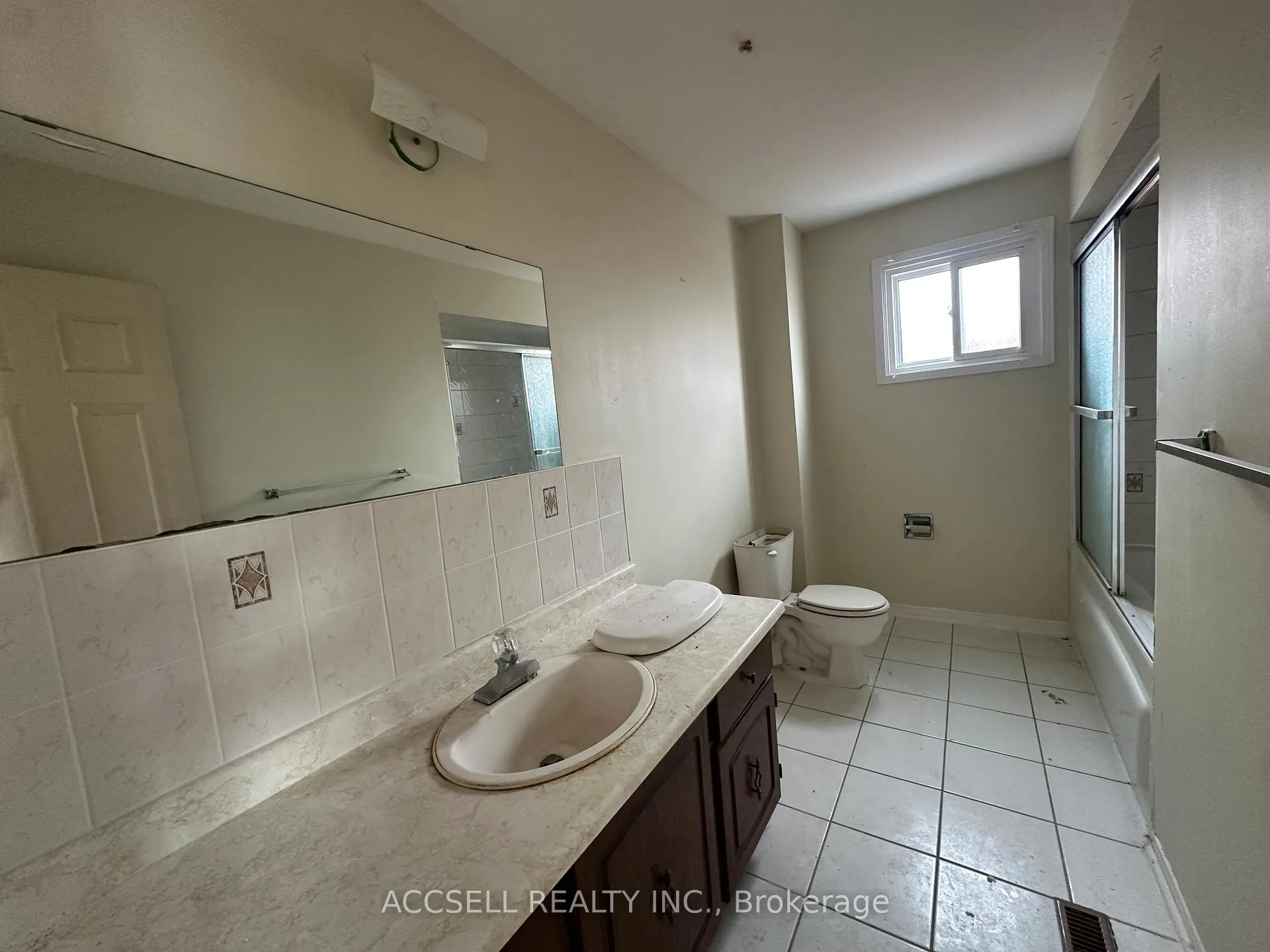 Photo 20 of 6255 Camgreen Circle, Mississauga, East Credit — HOMEH