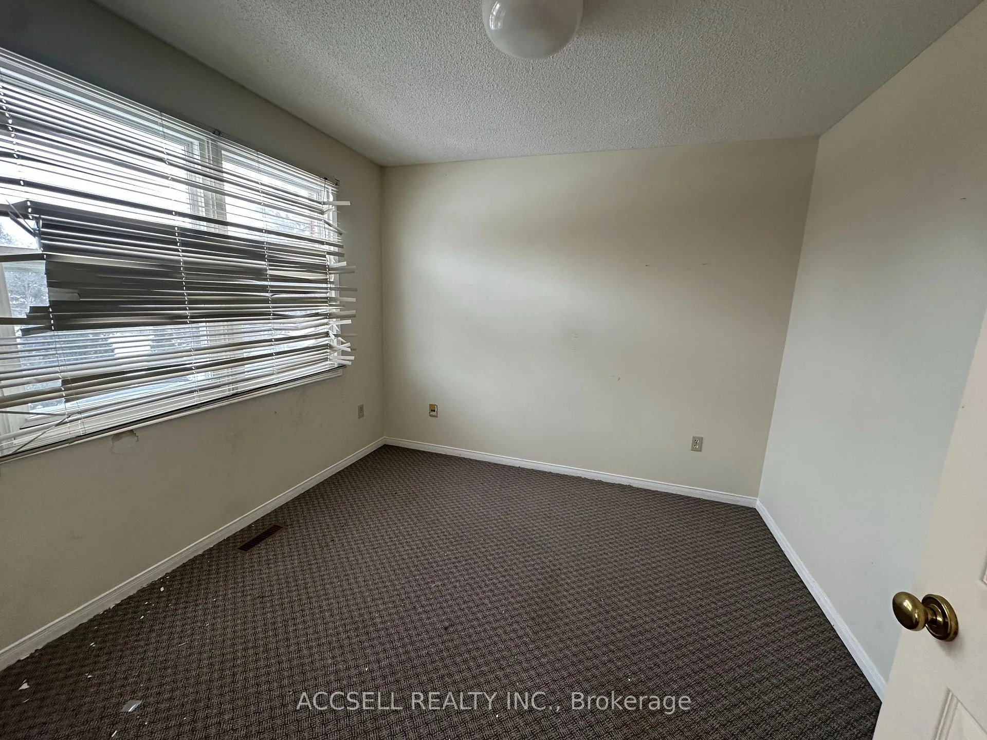 Photo 23 of 6255 Camgreen Circle, Mississauga, East Credit — HOMEH