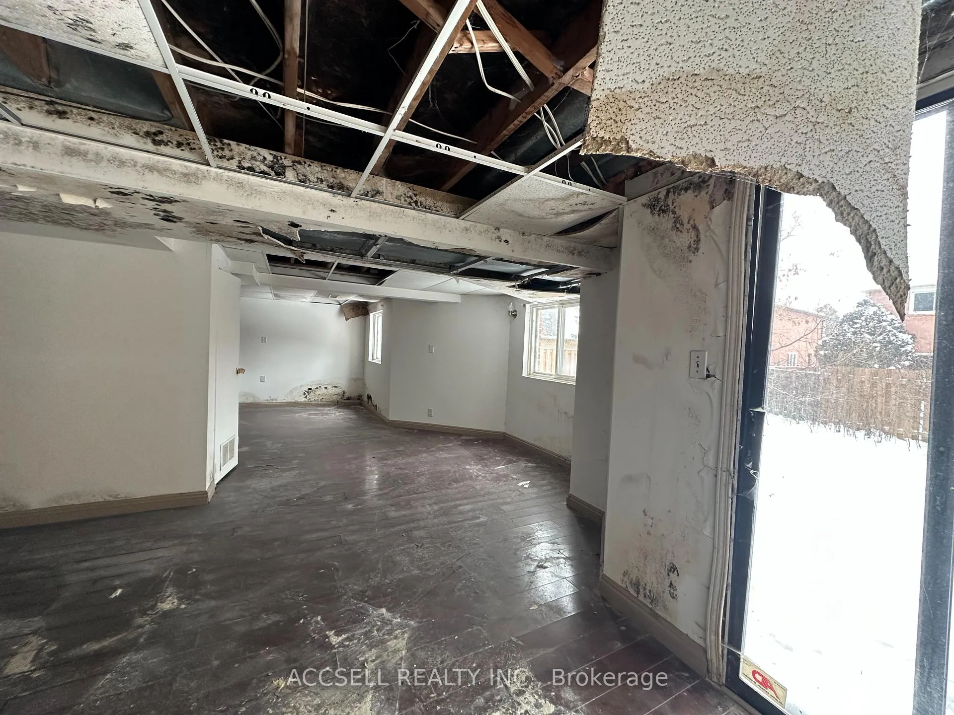 Photo 28 of 6255 Camgreen Circle, Mississauga, East Credit — HOMEH