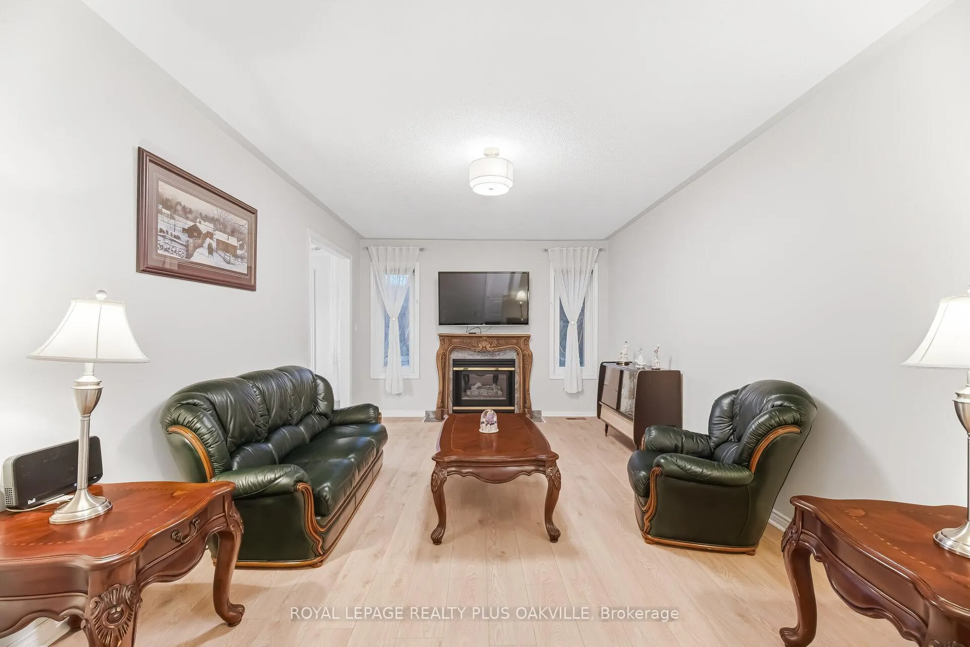 Photo 16 of 3395 Trelawny Circle, Mississauga, Lisgar — HOMEH