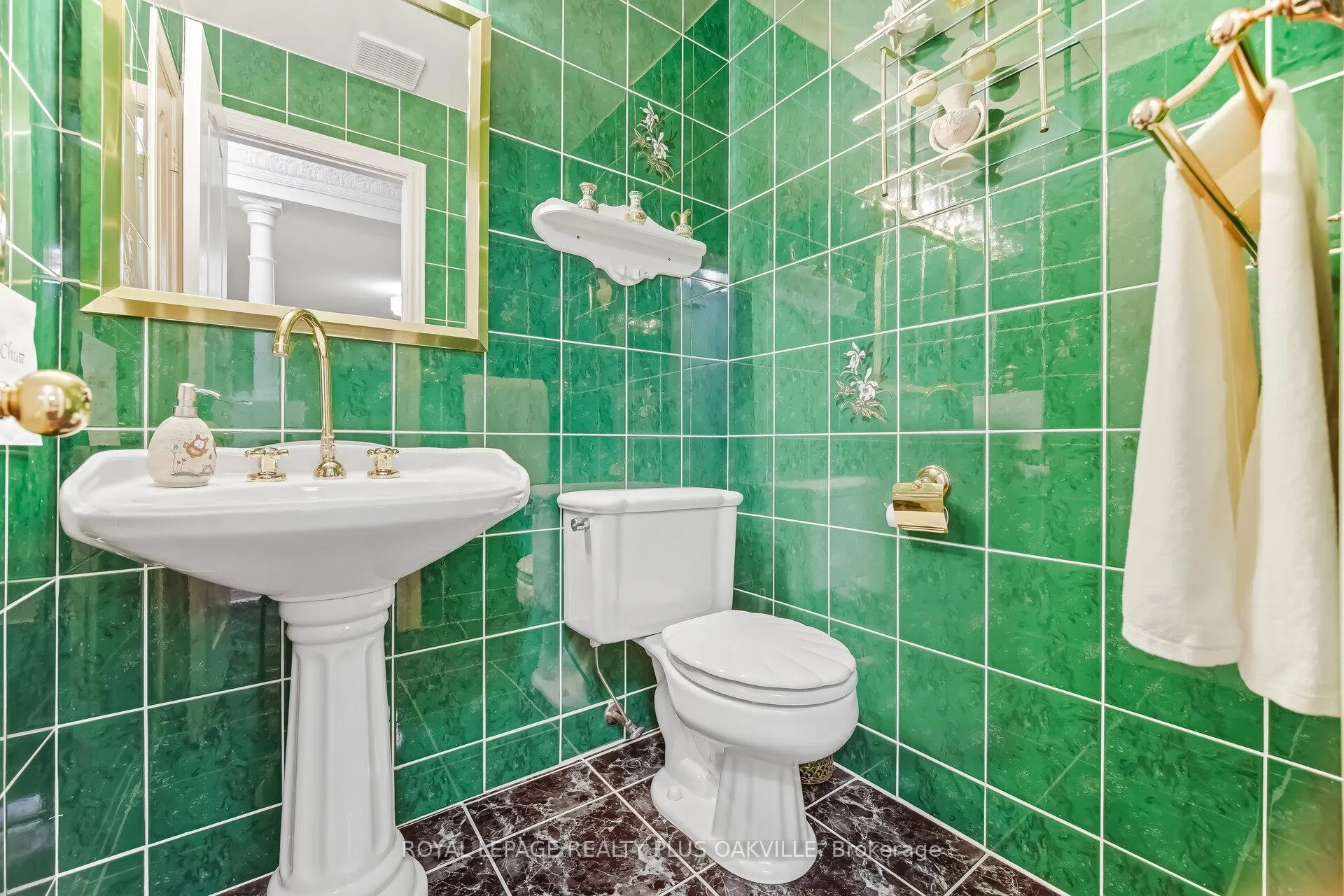 Photo 20 of 3395 Trelawny Circle, Mississauga, Lisgar — HOMEH