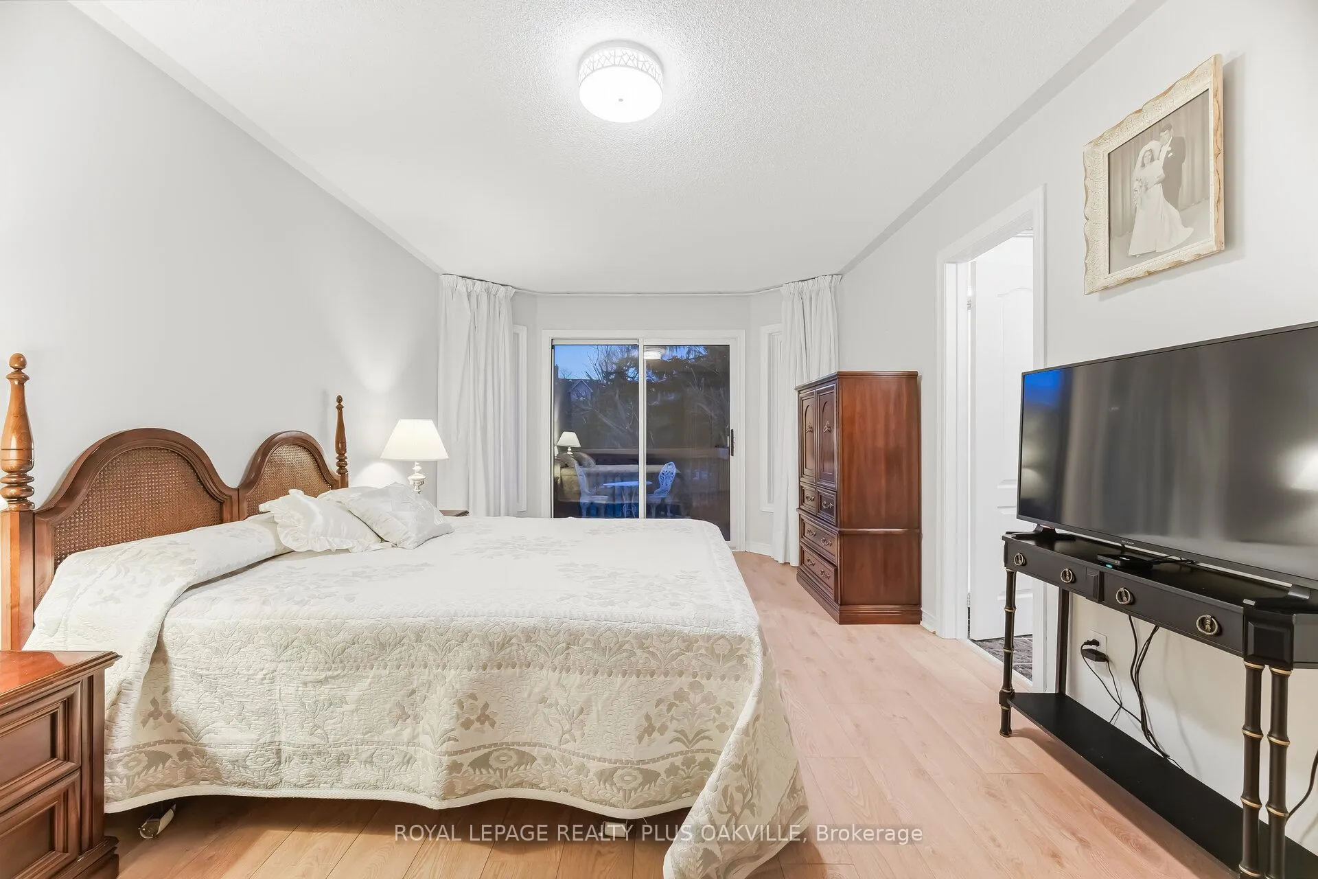 Photo 23 of 3395 Trelawny Circle, Mississauga, Lisgar — HOMEH