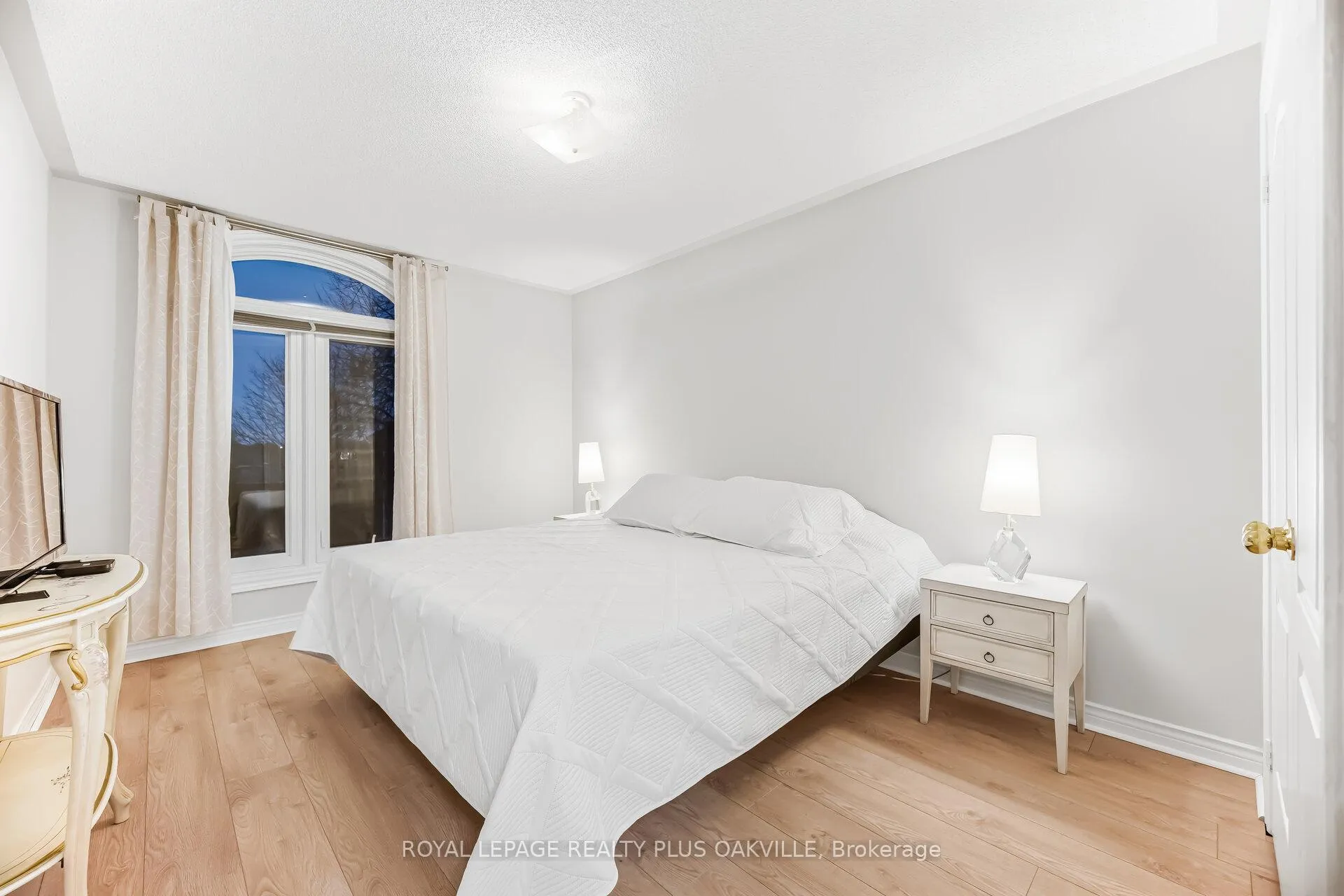 Photo 28 of 3395 Trelawny Circle, Mississauga, Lisgar — HOMEH