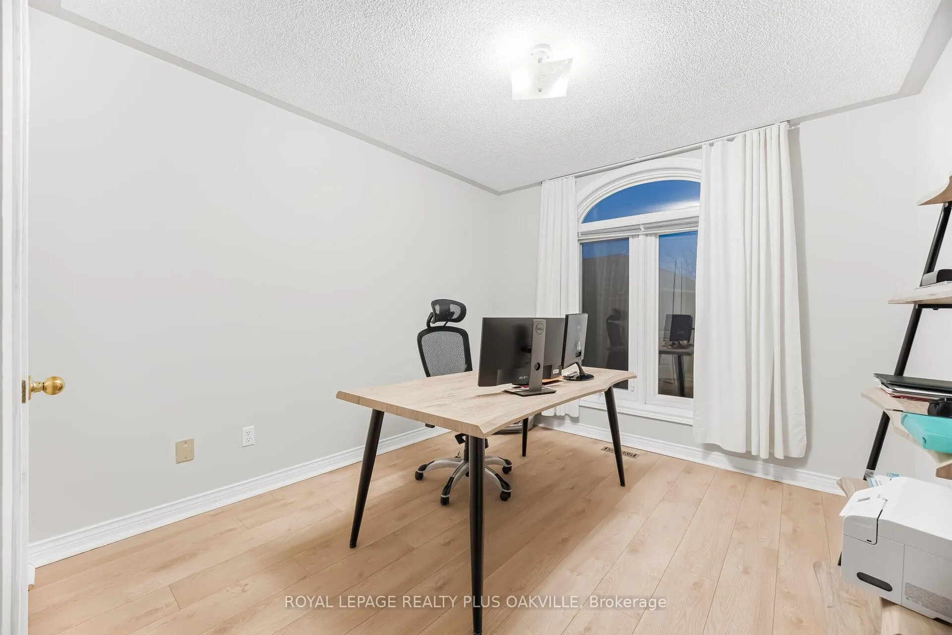 Photo 30 of 3395 Trelawny Circle, Mississauga, Lisgar — HOMEH