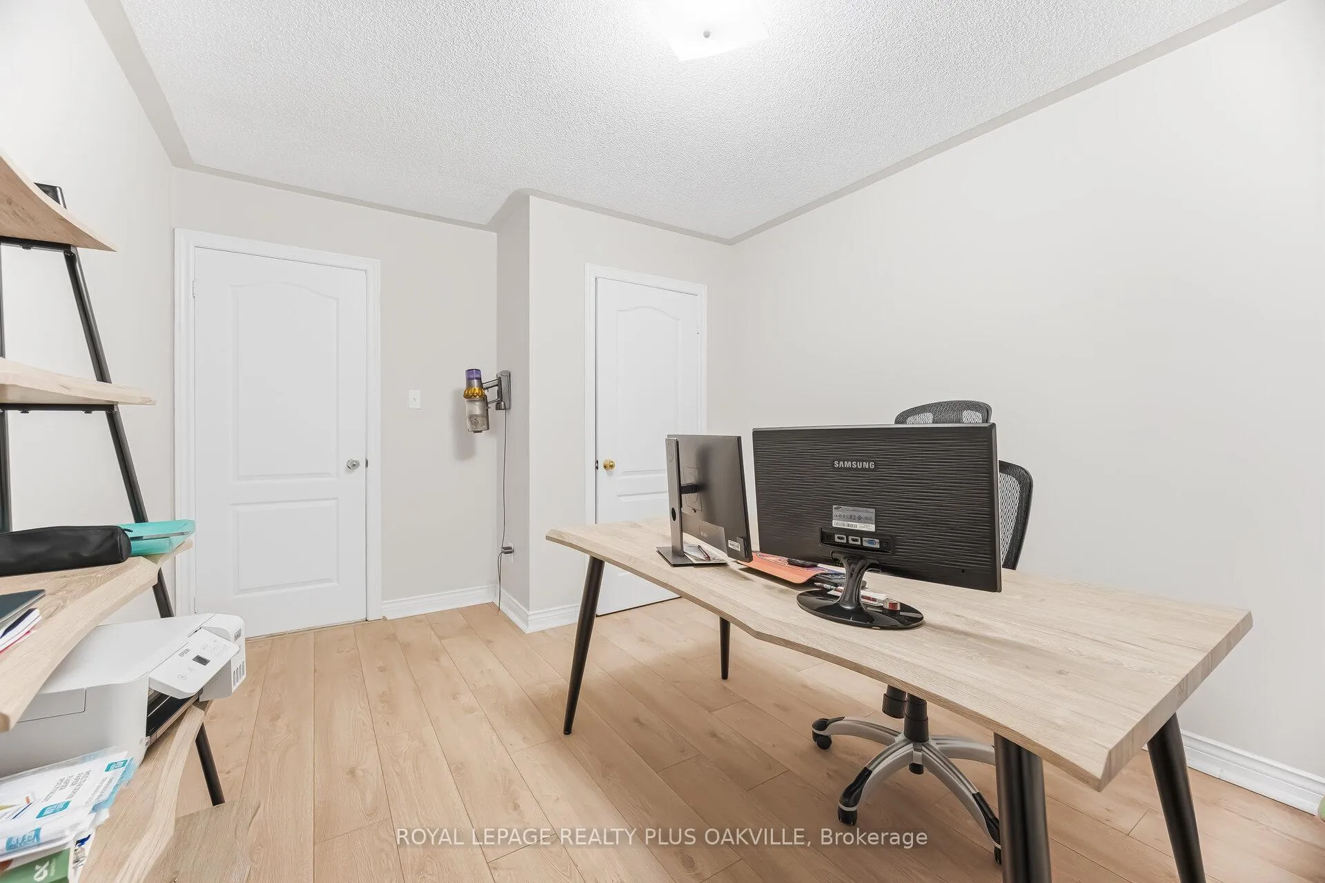 Photo 31 of 3395 Trelawny Circle, Mississauga, Lisgar — HOMEH