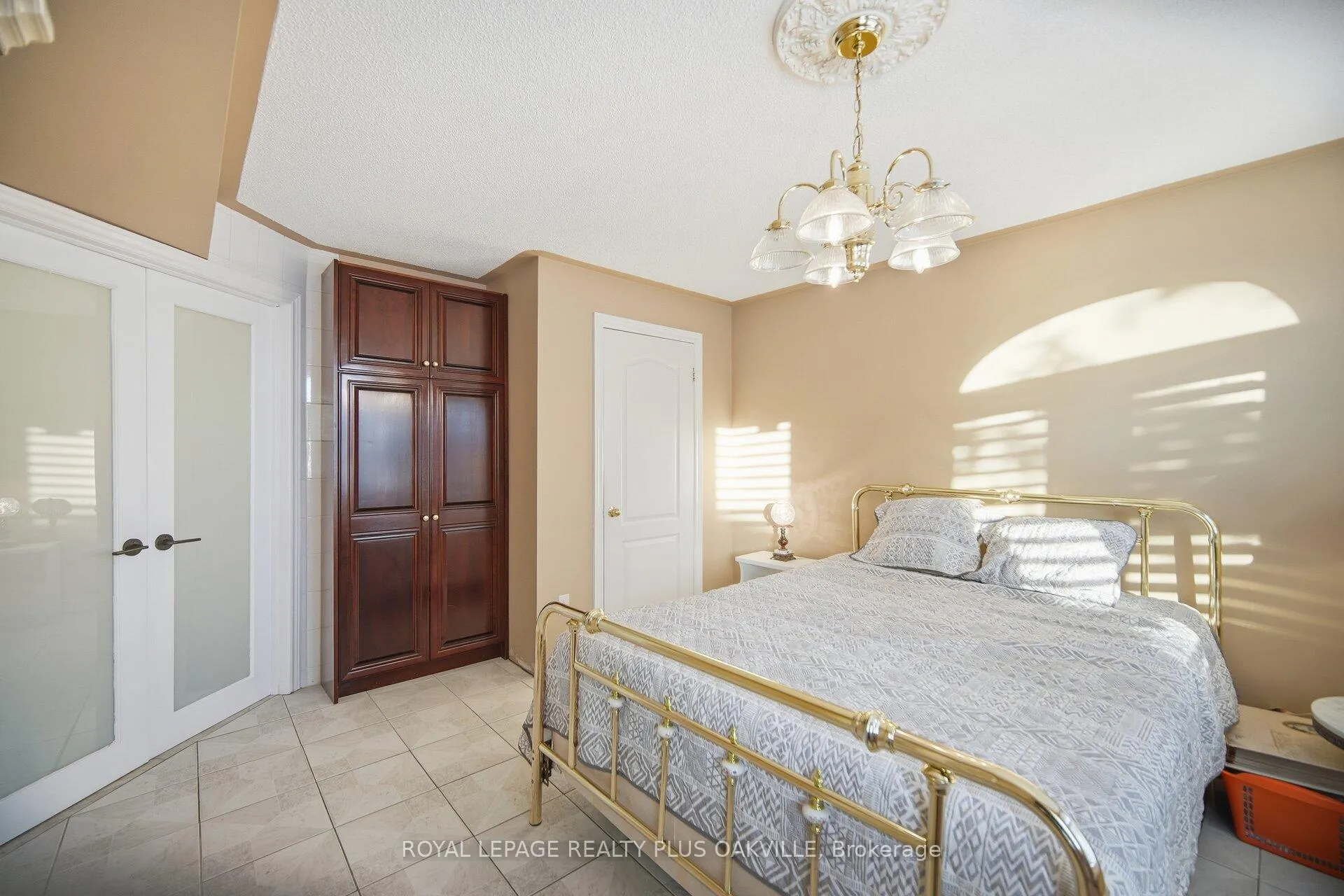 Photo 43 of 3395 Trelawny Circle, Mississauga, Lisgar — HOMEH