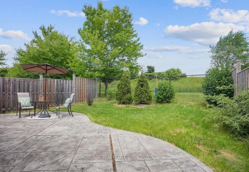 Photo 11 of 5649 Condor Place, Mississauga, East Credit — HOMEH